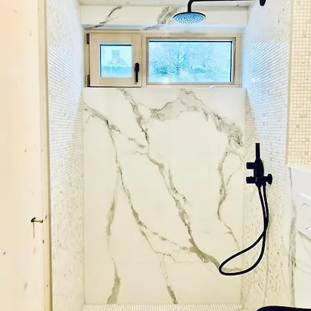 Tinyhouse Mit Pelletofen 펜션 베르트하임