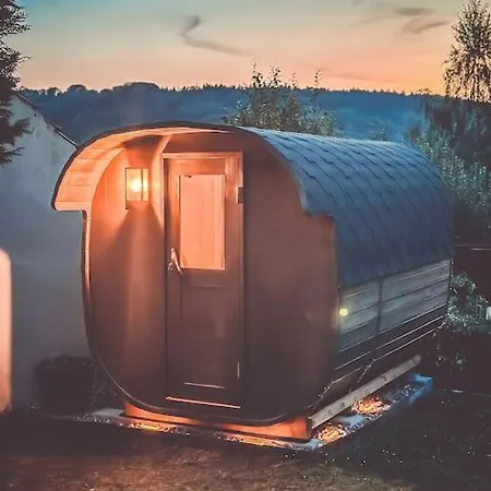 Tinyhouse Mit Pelletofen 베르트하임